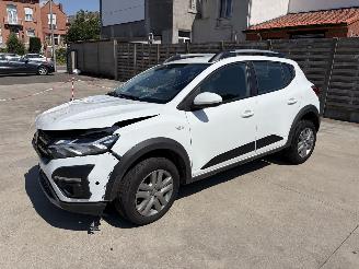 krockskadad bil auto Dacia Sandero STEPWAY 1.0i - 12V TURBO TCE 90 2020/10
