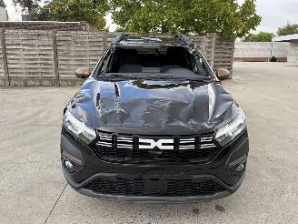 Dacia Jogger 1.6I - 16V SCE 140 E-TECH picture 20