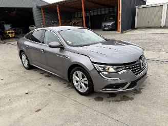 Vaurioauto  passenger cars Renault Talisman 1.6 dCi 2017/1
