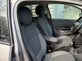 Renault Captur 0.9 TCe Dynamique | Airco Navi Camera picture 17