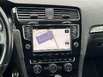 Volkswagen Golf 300PK Leer DSG Navi LM picture 10