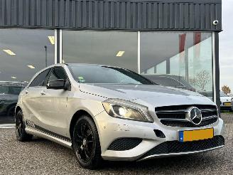 Voiture accidenté Mercedes A-klasse Automaat Amg Line Led Xenon Sfeerverlichting 2013/6