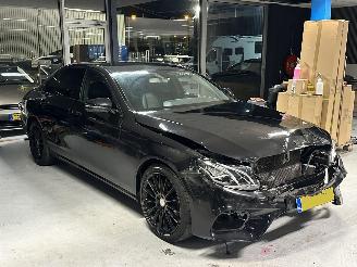 Schadeauto Mercedes E-klasse E200d 2017/1
