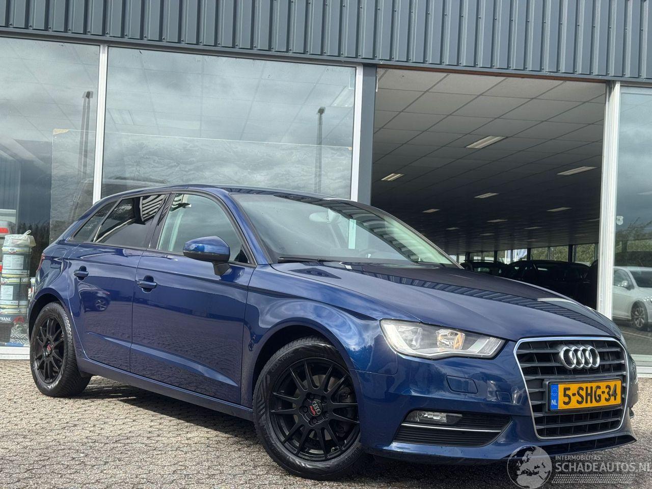 Audi A3 Sportback 1.6 TDI Ambition Pro Line