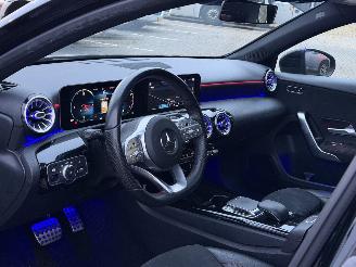 Mercedes A-klasse A180 benzine AMG PANO/Automaat picture 17