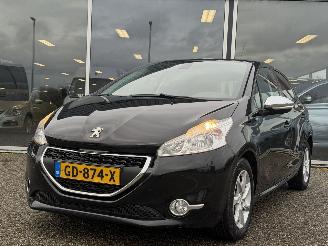 Peugeot 208 1.2 PureTech Style Pack AUTOMAAT picture 8