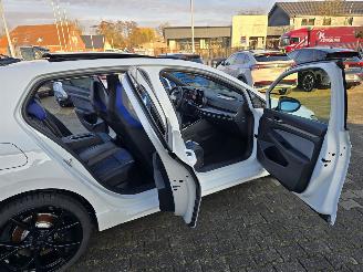 Volkswagen Golf R BLACK EDTION picture 6