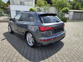 Voiture accidenté Audi Q5 QUATTRO S-LINE 2024/7