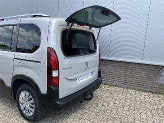 Peugeot Rifter 1.2 Puretech Active Apple Carplay/Android Auto, Airco, Trekhaak picture 11