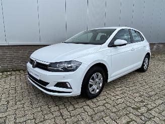 Voiture accidenté Volkswagen Polo 1.0 TSI Trendline Business Apple Carplay/Android Auto, Navi, Airco 2021/6