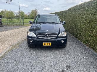 Auto incidentate Mercedes ML 55 amg 2017/1
