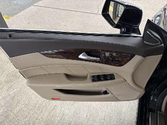 Mercedes CLS 350 CDI 4 MATIC AMG FULL OPTIONS picture 8