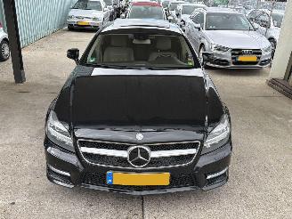 Mercedes CLS 350 CDI 4 MATIC AMG FULL OPTIONS picture 2
