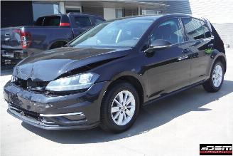 Voiture accidenté Volkswagen Golf VII COMFORTLINE 2017/4