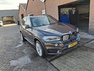  BMW X5 2.0 hybride   x drive  pano   255kw 2015/11