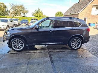 Avarii autoturisme BMW X5 2.0 hybride   x drive  pano   255kw 2015/11