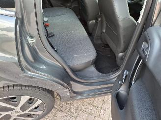 Citroën C3 1.2i automaat   1e eigenaar  clima picture 13
