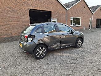 Unfallwagen Citroën C3 1.2i automaat   1e eigenaar  clima 2015/12