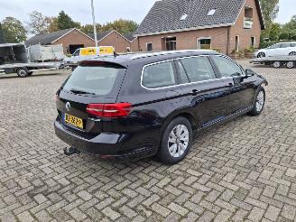 krockskadad bil auto Volkswagen Passat 1.4 tsi  110kw  automaat navi clima 2017/2