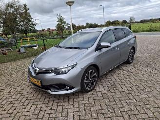 Schadeauto Toyota Auris 1.6 diesel   navi clima 2016/6