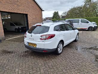 Renault Mégane 1.2 tce  85 kw  navi picture 3