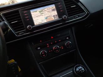 Seat Leon 1.6 tdi   navi clima picture 8