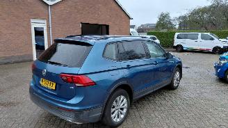 Volkswagen Tiguan 1.4 tsi  150pk allspace  7 persoons   navi  clima picture 2