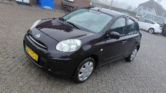 krockskadad bil auto Nissan Micra 1.2i  72kw    airco 5drs 2012/3