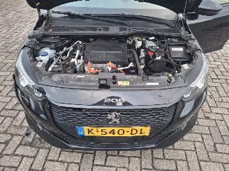 skadebil auto Peugeot e-208 ev  100kw   navi clima 2020/11