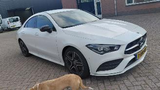 Schadeauto Mercedes Cla-klasse 200 amg line 163pk  navi clima 2023/9