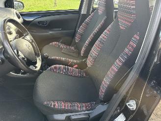 Citroën C1 1.0e VTI FEEL LICHTE SCHADE! 228000 KM BOUWJAAR 2016  3150 EURO picture 11