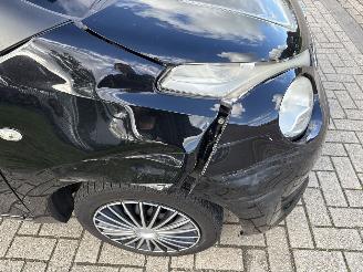 Citroën C1 1.0e VTI FEEL LICHTE SCHADE! 228000 KM BOUWJAAR 2016  3150 EURO picture 6