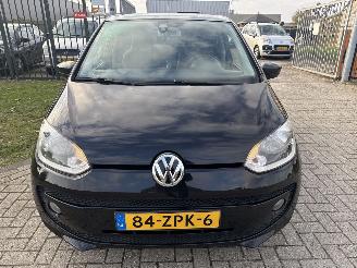 Volkswagen Up! 1.0 HIGH UP! BOUWJAAR 2013 LICHTE SCHADE 3850 EURO picture 6