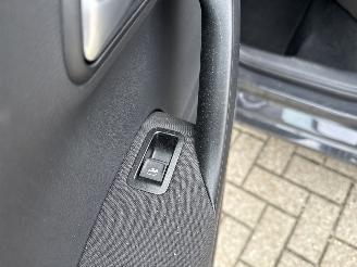 Volkswagen Polo 1.0 EASY LINE LICHTE SCHADE! BOUWJAAR 2016 74447 KM 5999 EURO picture 10