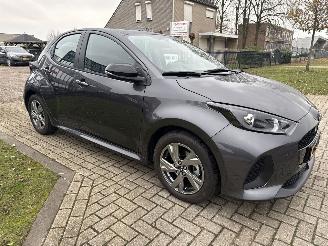 Damaged car Mazda 2 2 HYBRID 1.5 EXCLUSIVE-LINE AUTOMAAT BOUWJAAR 2024  12950 EURO 2024/10