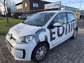 Coche accidentado Volkswagen Up! 1.0 UP! COMPLETE UITVOERING RIJDBAAR BOUWJAAR 2020 4999 VAST 2020/11