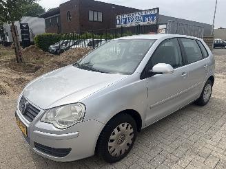 Käytettyjen passenger cars Volkswagen Polo 1.4-16V OPTIVE AIRCO 5 DRS NIEUWE APK BOUWJAAR 2008 1750 EURO 2008/3
