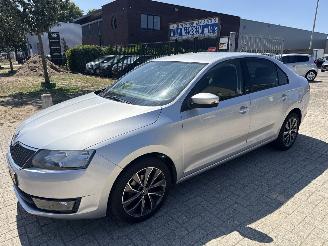 Unfallwagen Skoda Rapid 1.2 TSi EDITION AUTOMAAT! BOUWJAAR 2016 112668 KM 5999 EURO 2016/2
