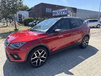 Coche accidentado Seat Arona 1.0 FR TSi INTENS LICHTE SCHADE! BOUWJAAR 2019  10950 EURO VAST 2019/1