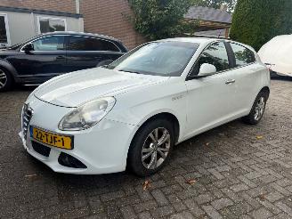 Coche accidentado Alfa Romeo Giulietta 1.6 JTDM DISTINCTIVE 2012/2