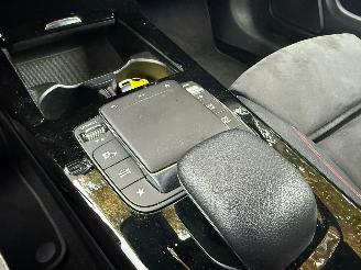 Mercedes Cla-klasse 180 AMG LINE NETTE AUTO! picture 23