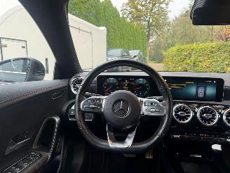 Mercedes Cla-klasse 180 AMG LINE NETTE AUTO! picture 16