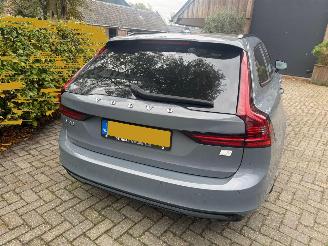 Volvo V-90 2.0 T6 AWD PLUGIN PANO HARMAN/KARDON picture 2