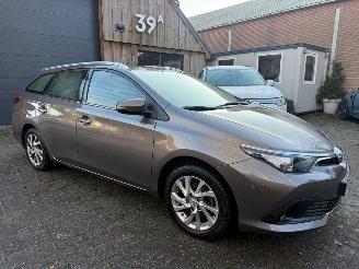 skadebil auto Toyota Auris 1.2T 85000KM NAVI CAMERA 2016/8