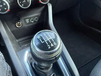 Renault Clio 1.0 TCE ZEN NAVI PDC picture 24