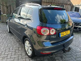 Vaurioauto  passenger cars Volkswagen Golf plus 1.2 TSI AUTOMAAT HIGHLINE NAVI CLIMA STOELVERWARMING 2011/6