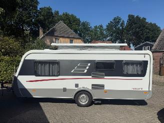 Vaurioauto  caravans Hymer  ERIBA FEELING 470 LENGTE BEDDEN MOVER LUIFEL 2014/10