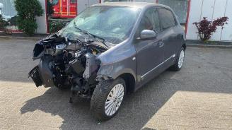 Salvage car Renault Twingo Twingo III (AH), Hatchback 5-drs, 2014 ZE R80 2021/8