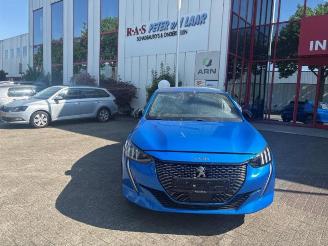 Vrakbiler auto Peugeot 208 208 II (UB/UH/UP), Hatchback 5-drs, 2019 e-208 50 kWh 2020/1