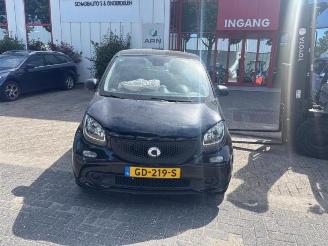 rozbiórka samochody osobowe Smart Forfour Forfour (453), Hatchback 5-drs, 2014 1.0 12V 2015/4